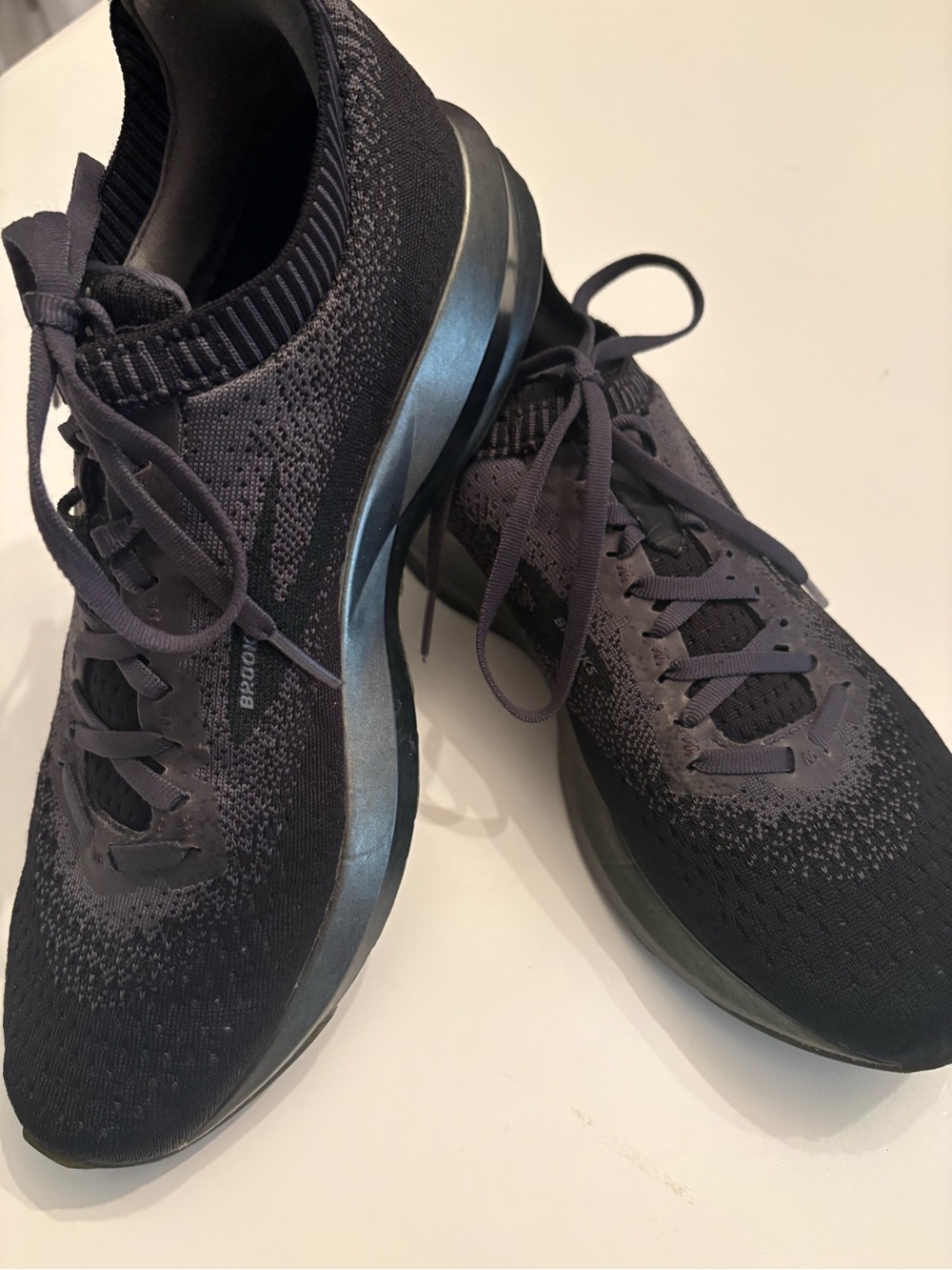 Brooks Black Knit Womens Running Sneakers